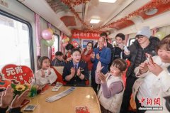 全国铁路春运发送旅客突破